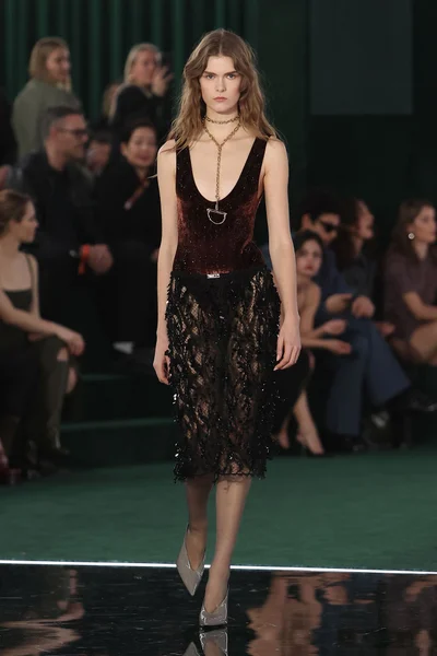 Look 59